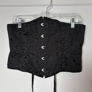 Black Corset – Adjustable Lace-Up – Gothic / Victorian Aesthetic / Whimsigoth
